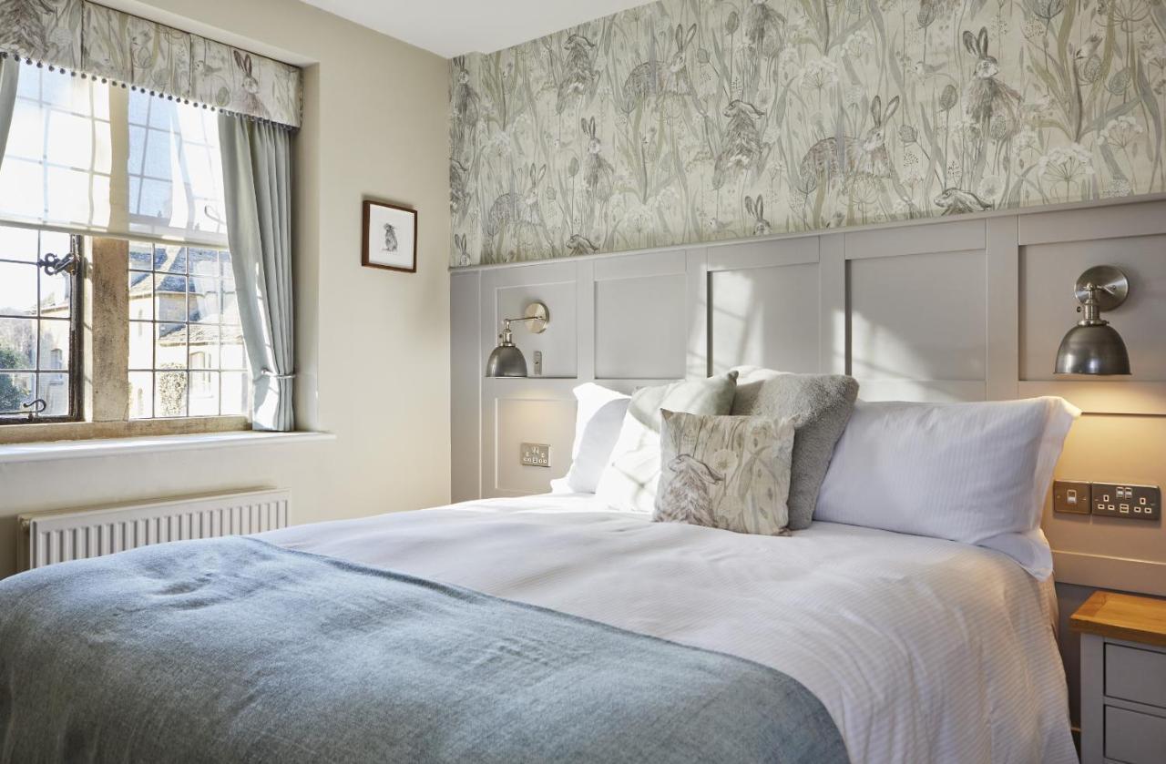 The Old New Inn Bourton-on-the-Water Room photo