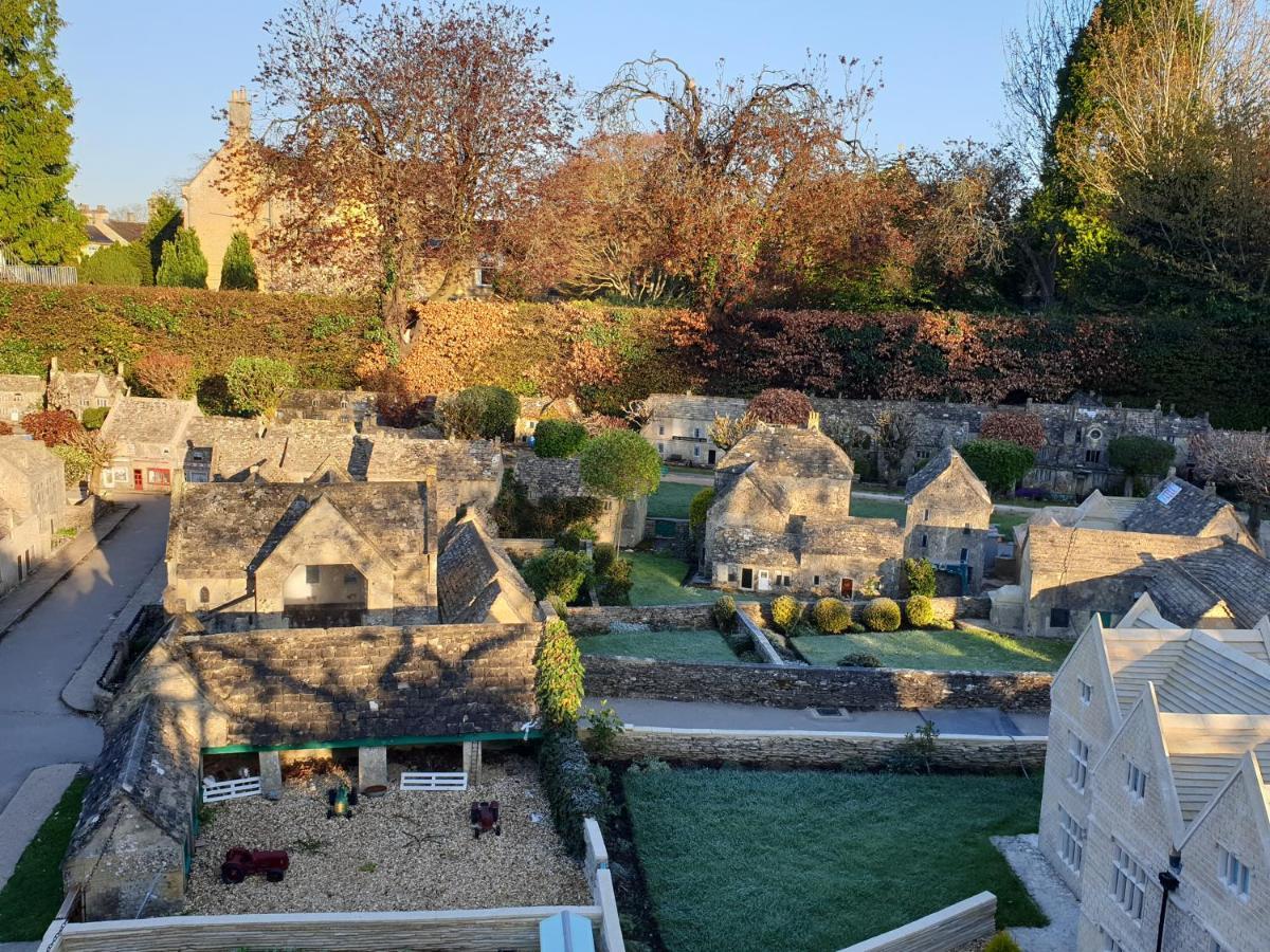 The Old New Inn Bourton-on-the-Water Exterior photo